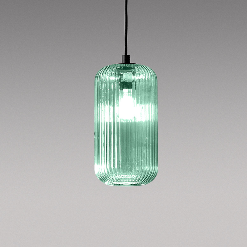 Vetro verde trasparente.